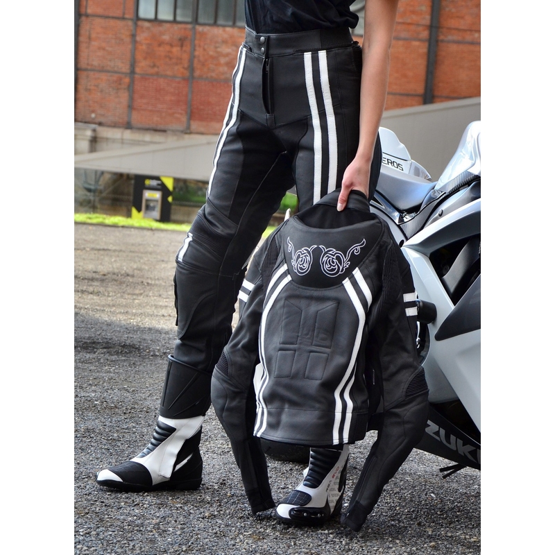 Damen Jacke Tschul 554 schwarz und weiß Ausverkauf