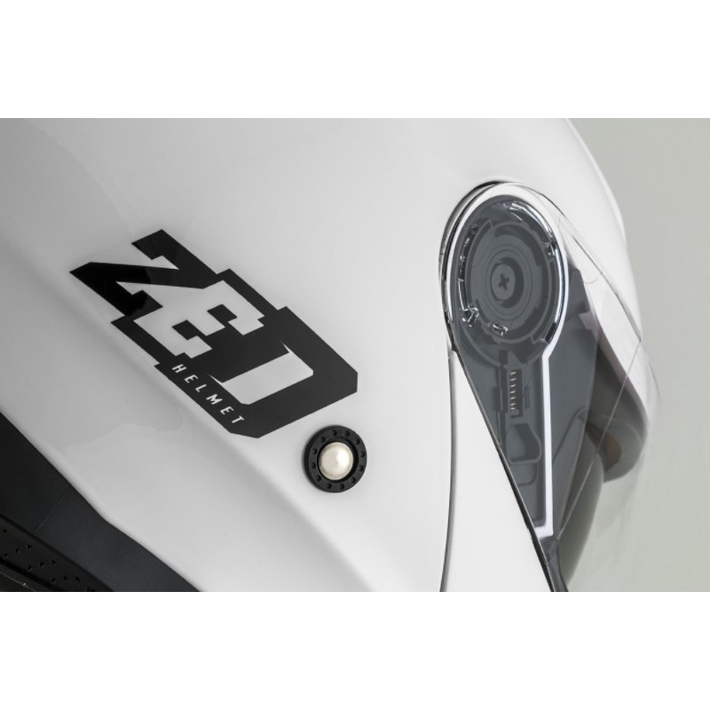 ZED F18 weiß Motorradhelm zu verkaufen
