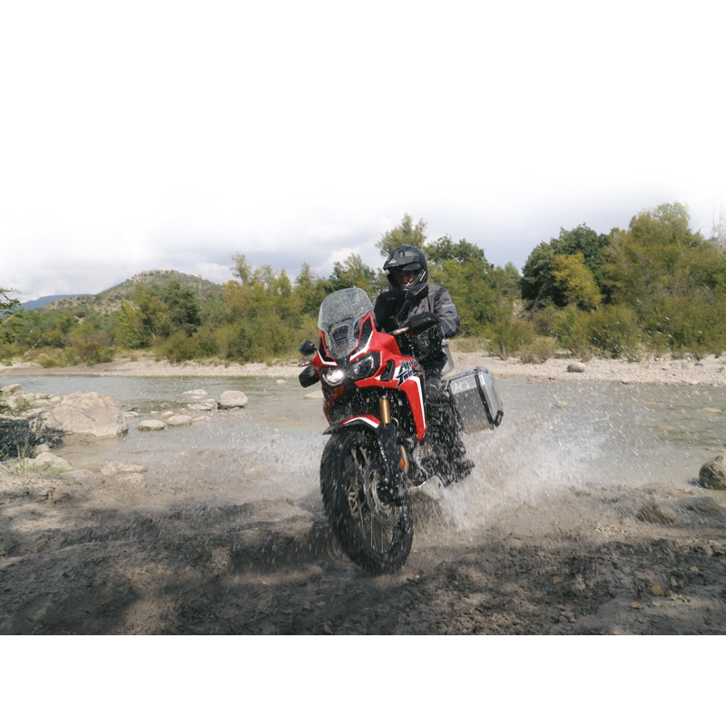 Side aluminium case SHAD Terra TR47 links