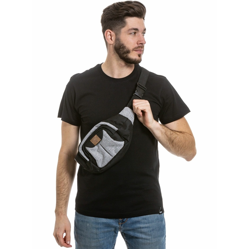 Fleischfliege Wally 2 grau