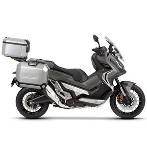 Complete set of aluminum cases SHAD TERRA, 37L topcase + 47L / 47L side cases, including mounting kit and plate SHAD HONDA X-ADV 750