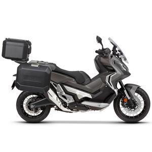Complete set of aluminum cases SHAD TERRA BLACK, 48L topcase + 36L / 36L side cases, including mounting kit and plate SHAD HONDA X-ADV 750