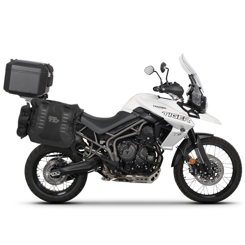 Complete set of SHAD TERRA TR40 adventure saddlebags and SHAD TERRA BLACK aluminium 55L topcase, including mounting kit SHAD TRIUMPH Tiger 800