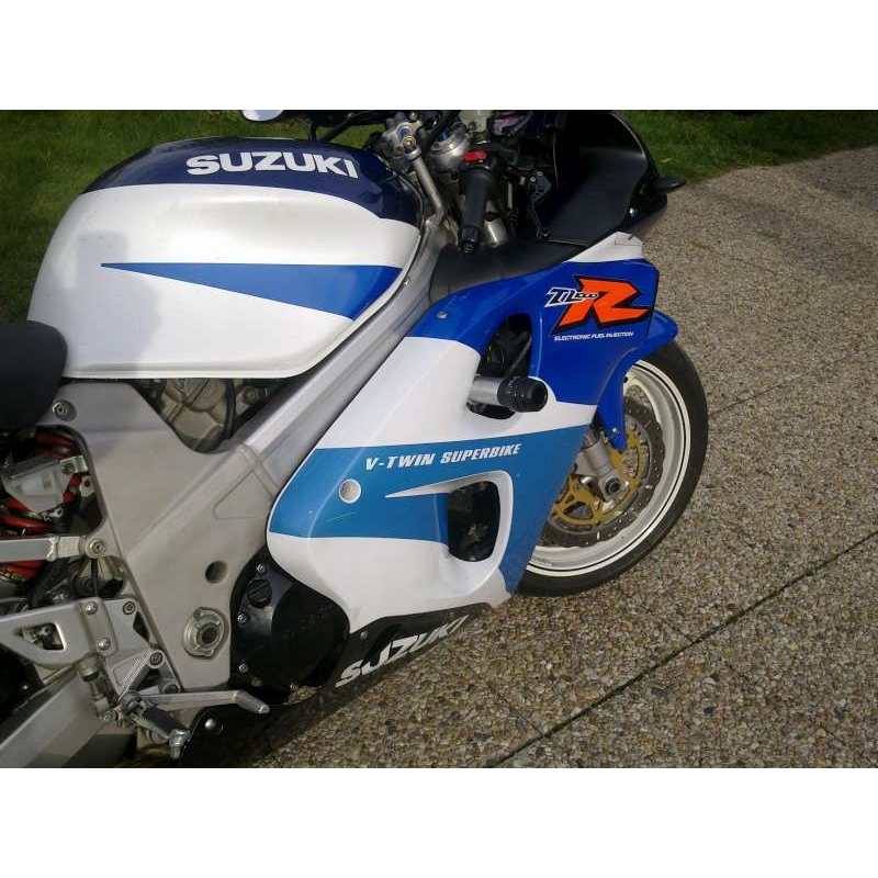 Suzuki TL1000R Klassisch