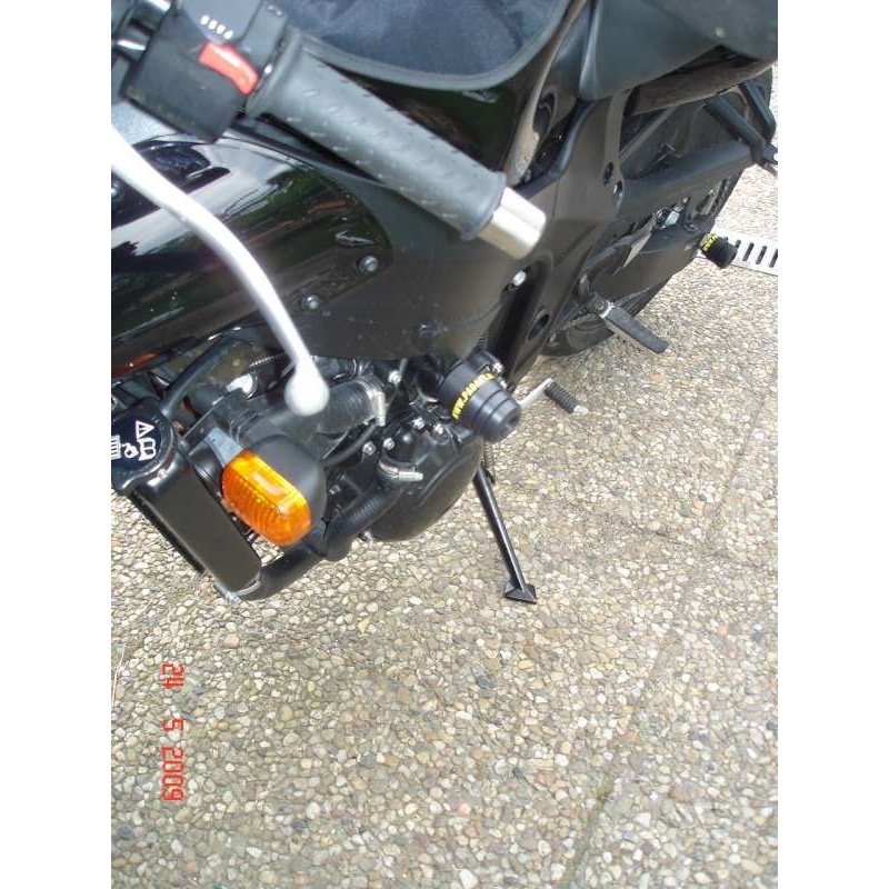 Triumph SPEED FOUR 600 Pfeil Ausverkauf