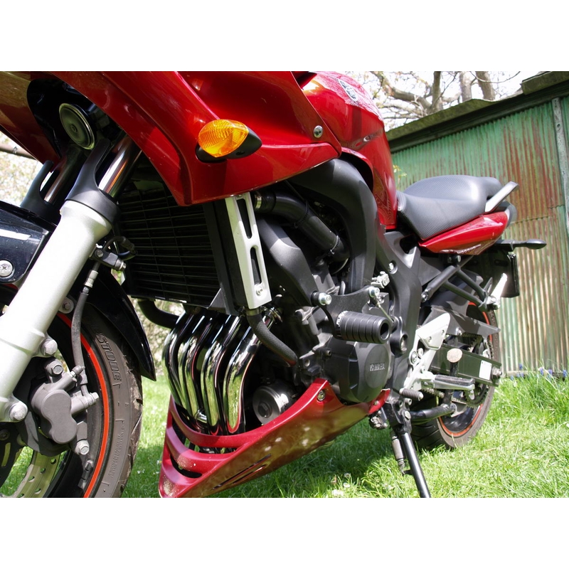 Yamaha FZ6 S2 (06-) (schwarzer Rahmen) Gatling