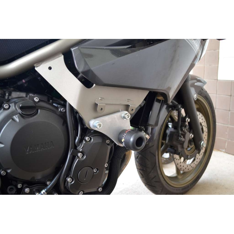 Yamaha XJ-6N (09-) Pfeil