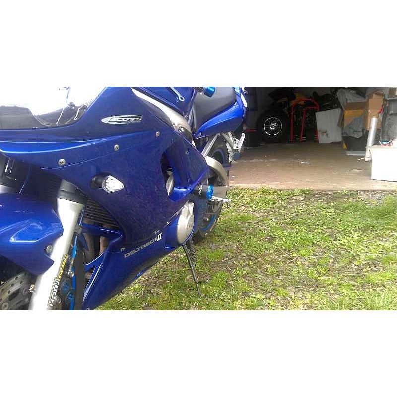 Yamaha YZF-R6 (99-02) Gatling