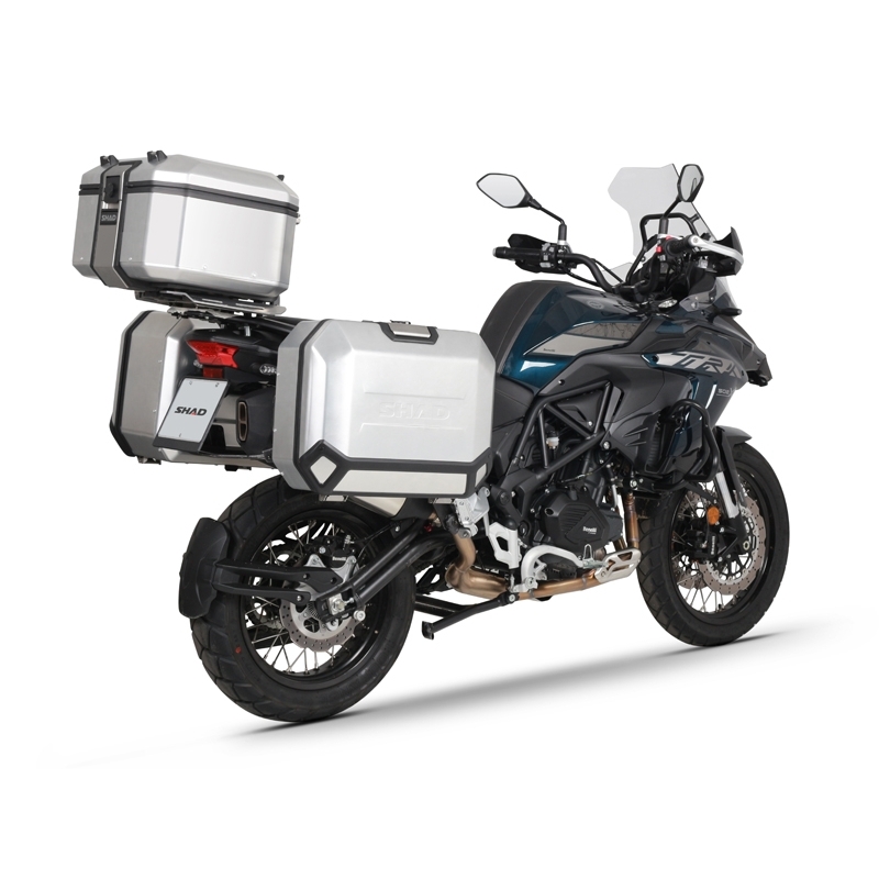 Complete set of aluminum cases SHAD TERRA, 48L topcase + 47L / 47L side cases, including mounting kit and plate SHAD Benelli TRK 502 X 2022 -