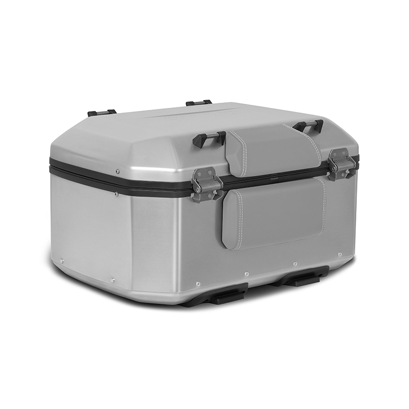 Complete set of aluminum cases SHAD TERRA, 55L topcase + 36L / 47L side cases, including mounting kit and plate SHAD Benelli TRK 502 X 2022 -
