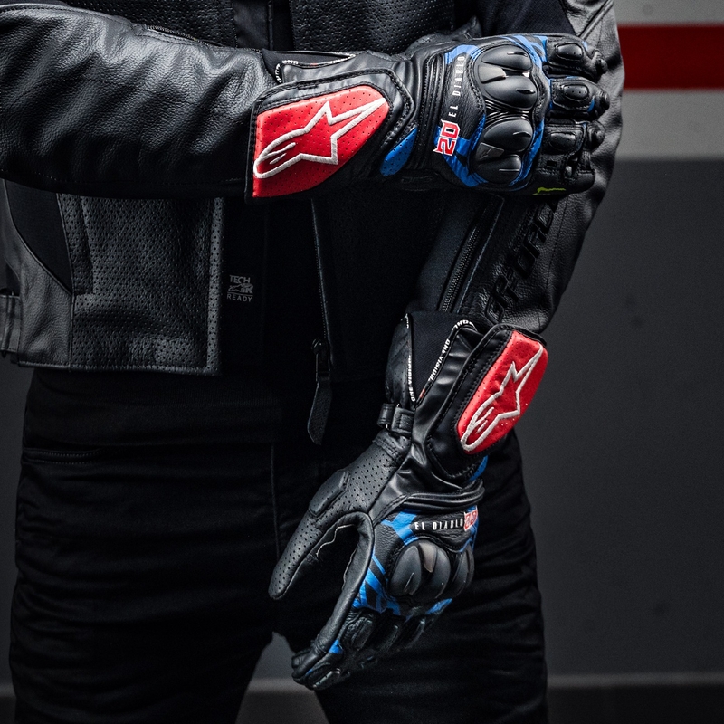 Alpinestars SP-8 3 Monster FQ20 Motorradhandschuhe schwarz-rot-blau-weiß