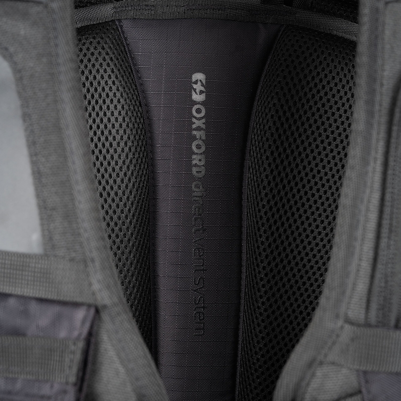 Motorradtasche Oxford Atlas B-30 Advanced Rucksack 30 l schwarz