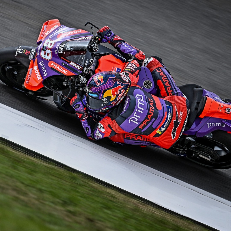 Alpinestars TECH-AIR®7X System Airbagweste schwarz-rot
