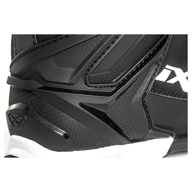 Motorradstiefel IXON Bull 2 WP schwarz-weiß