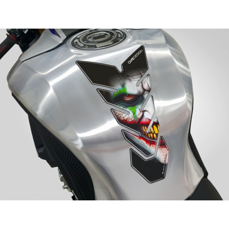 Tankaufkleber Print Black Edition - Monstergesicht