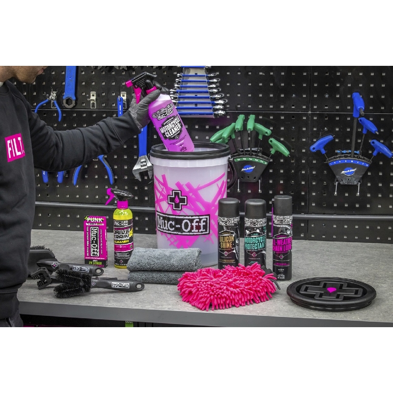 Powersports Bucket Kit MUC-OFF
