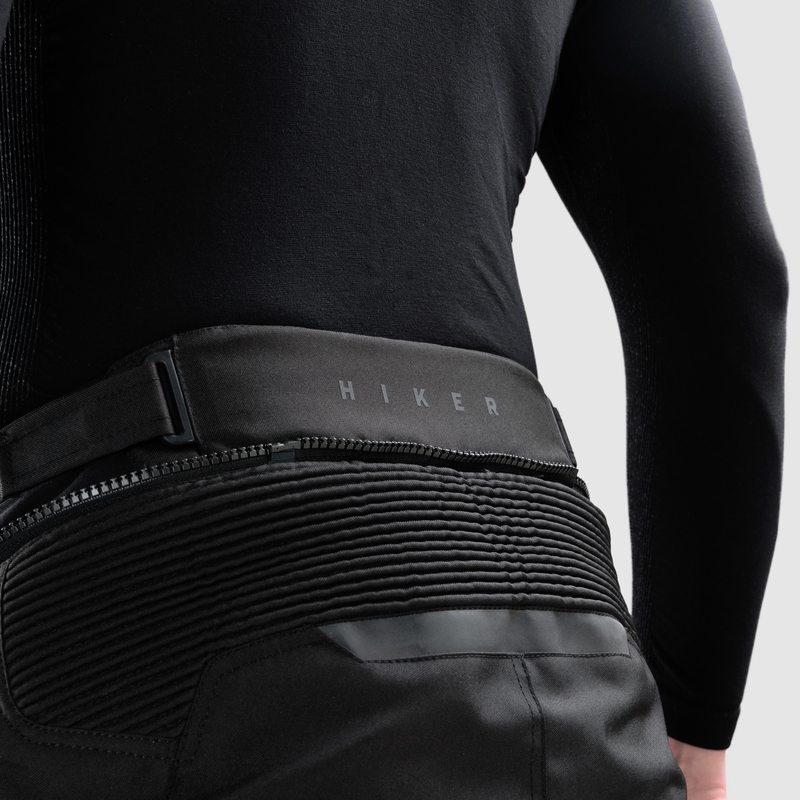 Rebelhorn Hiker IV kurze Motorradhose schwarz