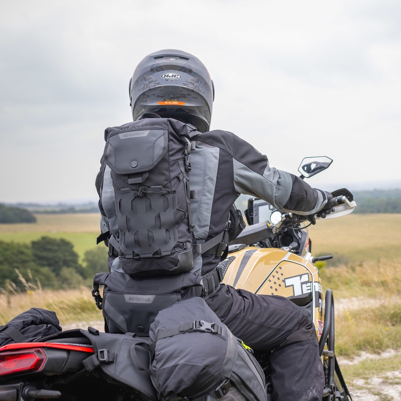 Oxford Atlas B-10 Motorradrucksack schwarz 10 l