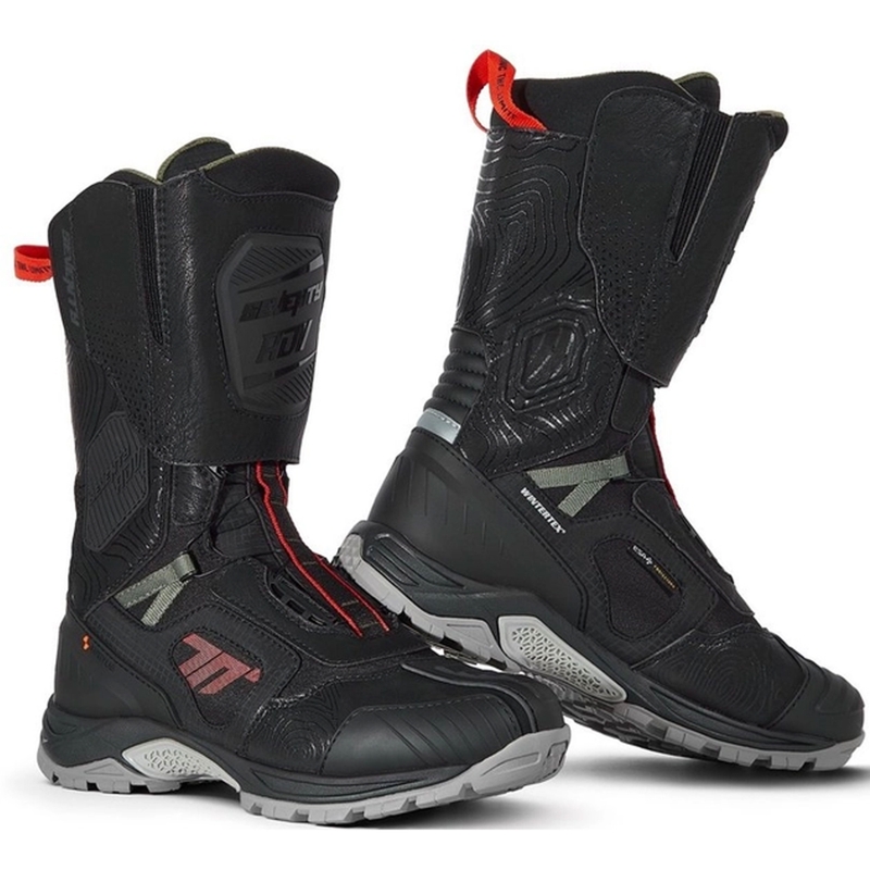 Motorradstiefel SEVENTY DEGREES SD-BA6 Stelvio High schwarz-rot-grün