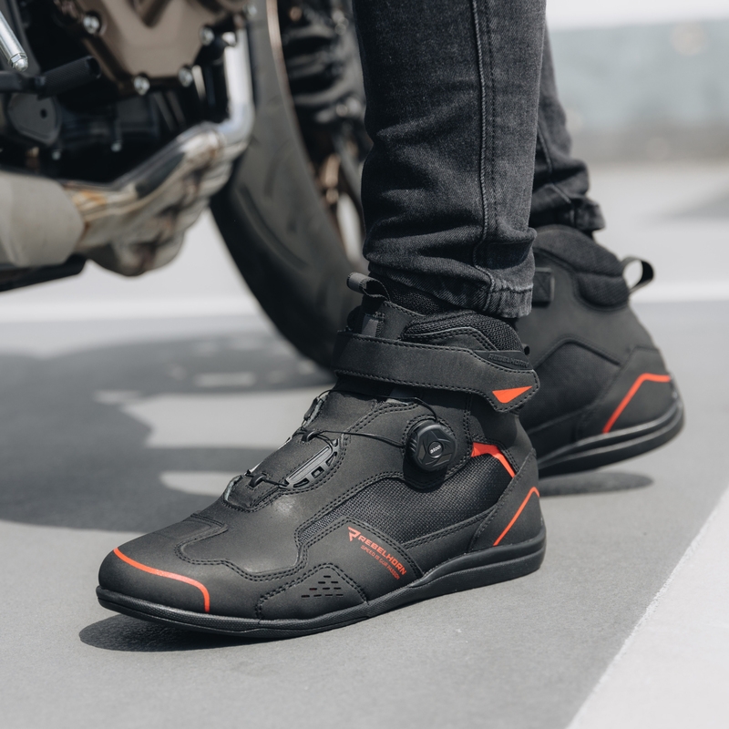 Rebelhorn Spark II Motorradstiefel schwarz-rot
