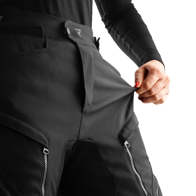 Schwarze, knöchellange Motorradhose für Damen von Rebelhorn, Modell Hardy 3.0