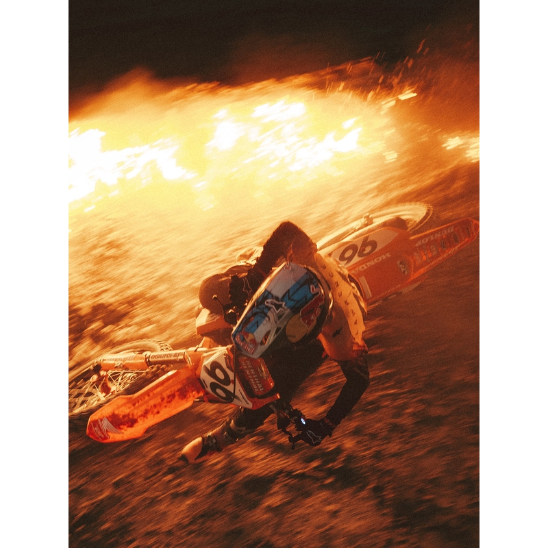 Alpinestars Supertech S-M10 Motocross-Helm in limitierter Auflage, Black Hole, schwarz