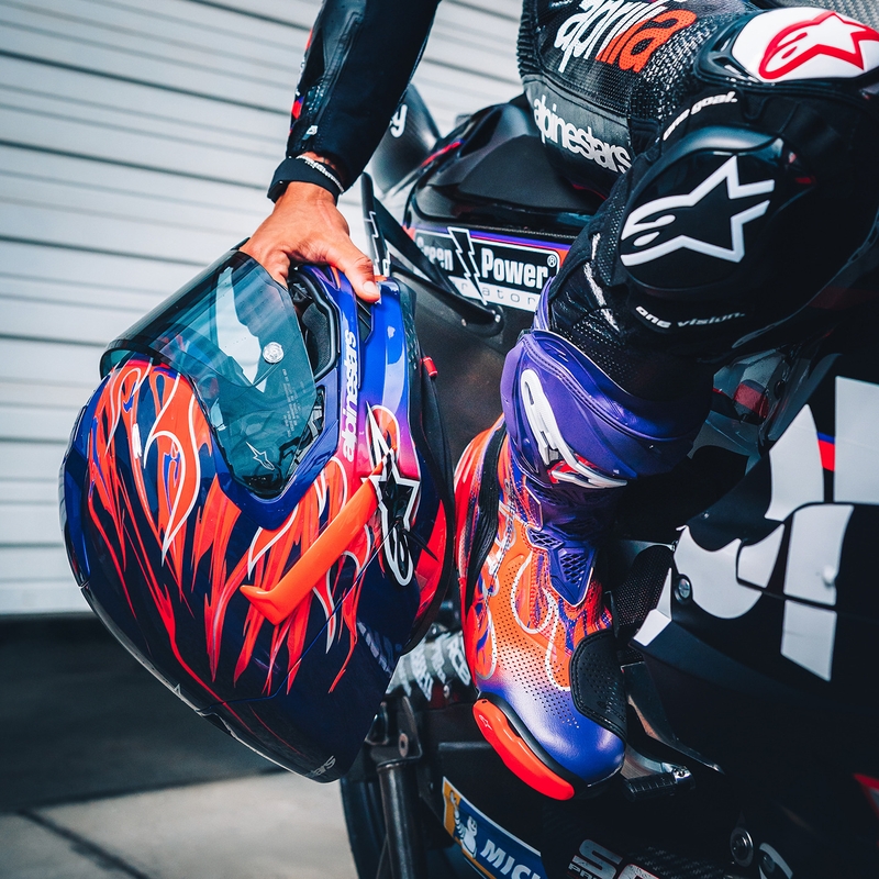 Alpinestars Supertech R-10 Flyte Integralhelm, limitierte Edition, Jorge Martin, lila-rot