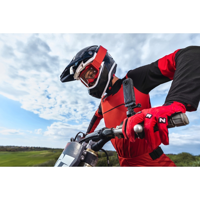 Insta360 X5 Motorrad-Bundle Action-Kamera Schwarz