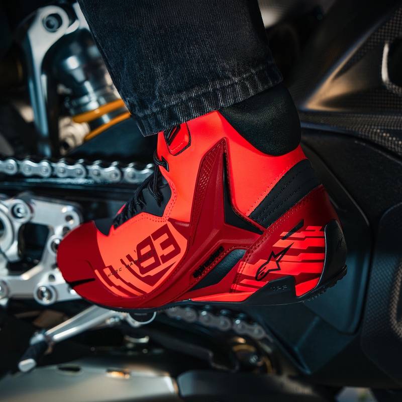 Alpinestars Faster-4 MM93 Motorradstiefel, Fluo-Kollektion, Rot-Rot-Schwarz