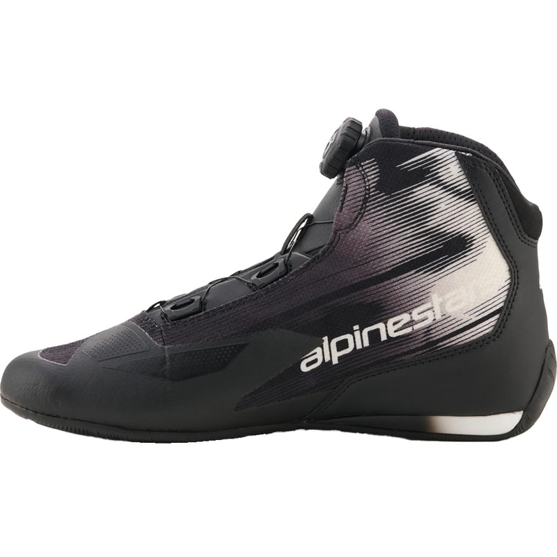 Alpinestars Celer Vented Motorradstiefel schwarz-weiß