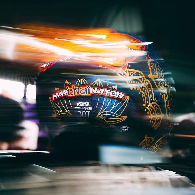 Alpinestars Supertech R10 Marthainator Limited Edition Integralhelm, limitiert von JORGE MARTIN, Modell Blue Pearl, Gold Red