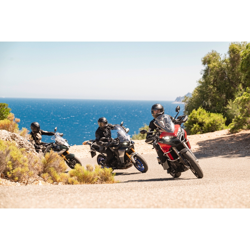 Cardo Beyond GTS Integralhelm für Motorräder, schwarz