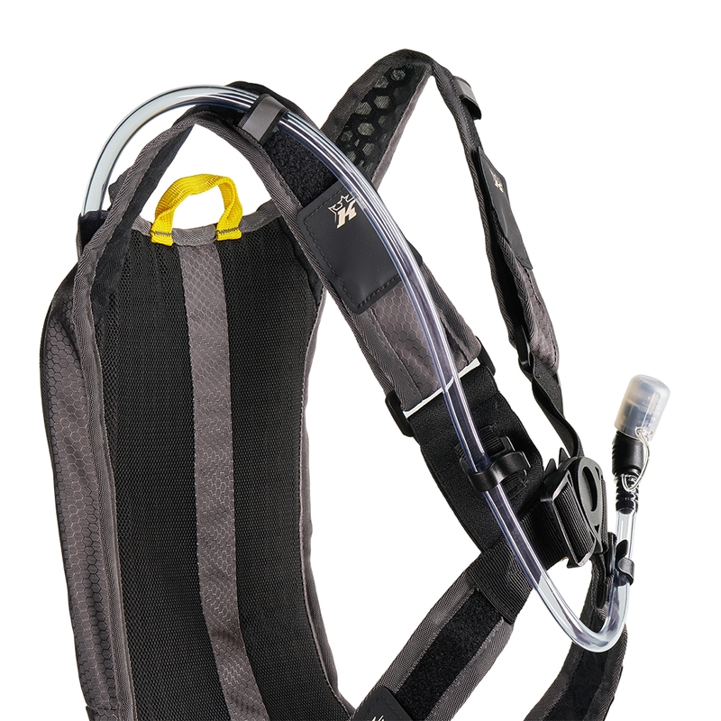 KINI Red Bull 1.0 Trinkrucksack anthrazit